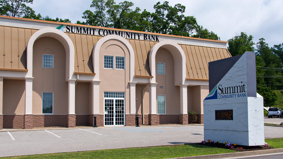 Summit Community Bank